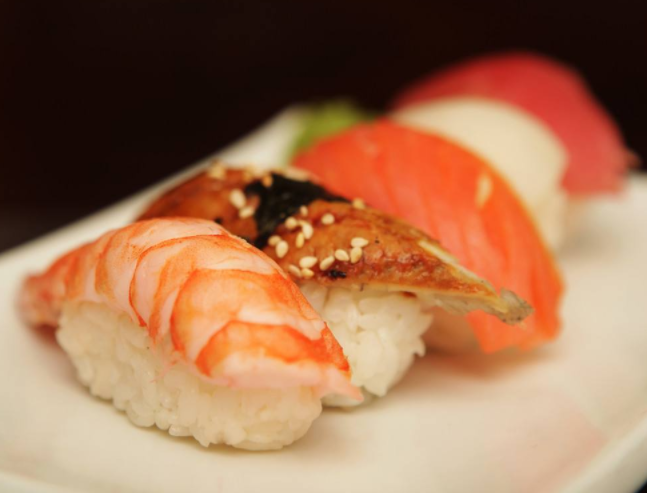 想做生意开一家寿司加盟店赚钱吗？