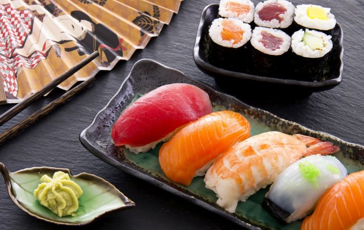 黑眼熊寿司加盟品牌-舌尖上的美味享受